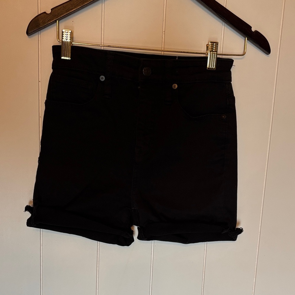 Madewell Curvy High Raise Jean Shorts! 24